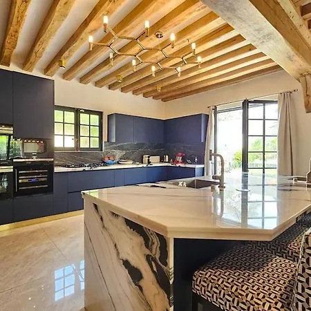 D'exception, 5 Chambres, 20m Plage, Spa. Villa