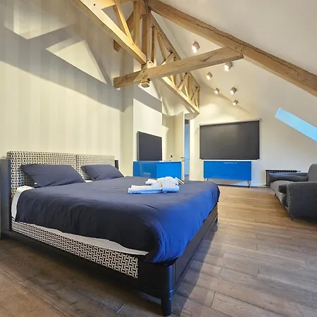 וילה D'exception, 5 Chambres, 20m Plage, Spa.